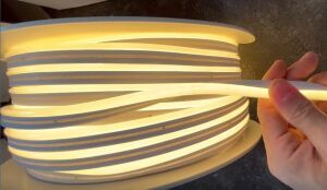 220 Volt Neon Led Amber 7x15mm